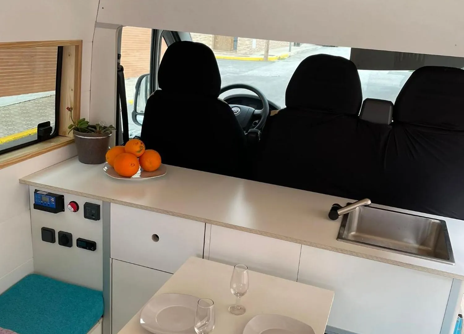 Campsite Camper En Malaga Hotel
