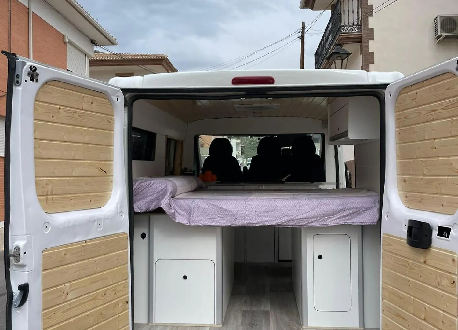 Campsite Camper En Malaga Hotel